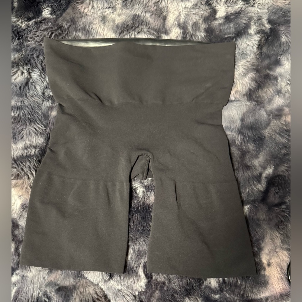 Skims Shapewear Shorts